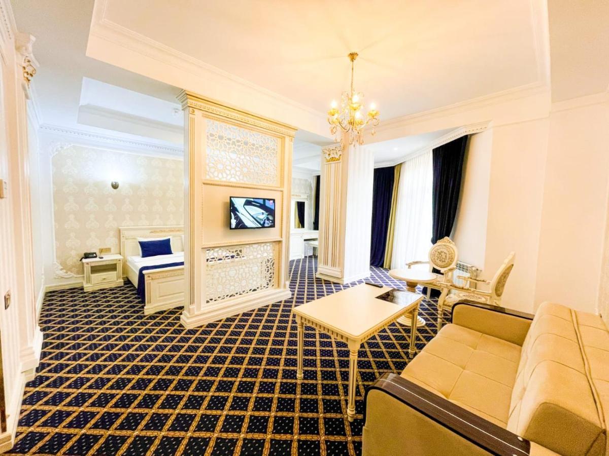 فندق بريمير بالاس باكو المظهر الخارجي الصورة Suite